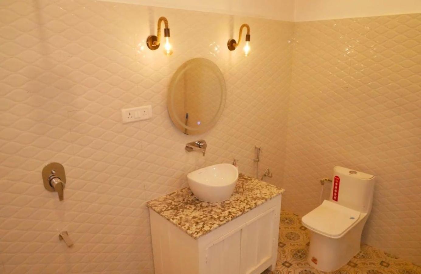 Janki Kunj Varanasi- 3 Room Home Exterior foto